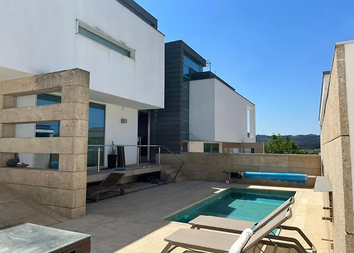 Moradia Lux Rr Com Piscina