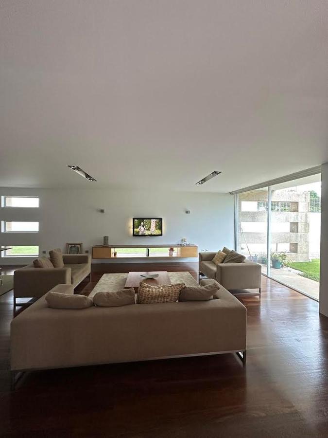 Moradia Lux Rr Com Piscina Holiday home *
