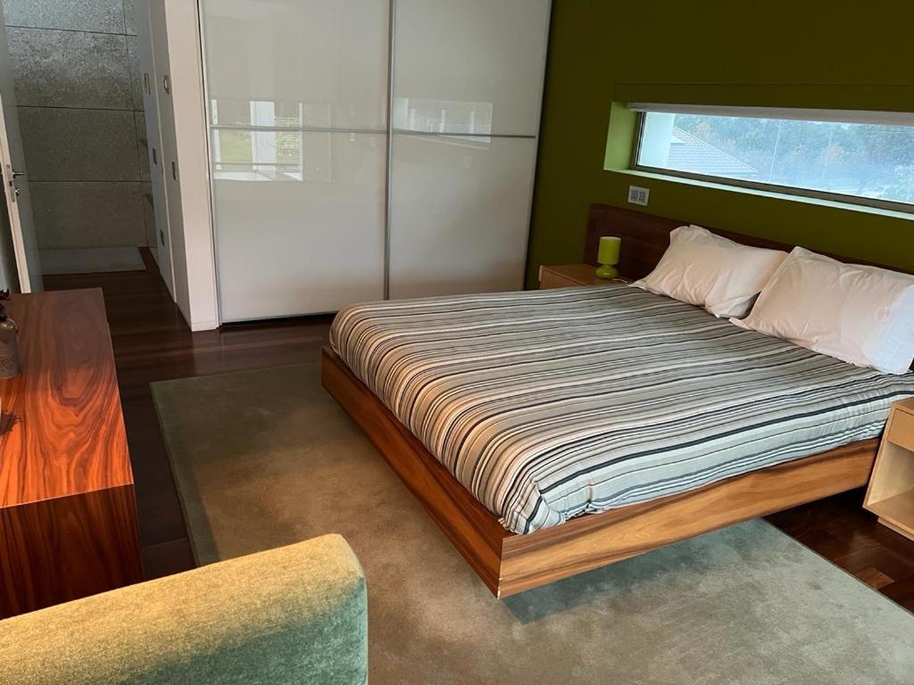 Moradia Lux Rr Com Piscina Penafiel